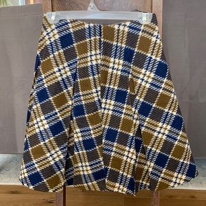 Vintage short pleaded skirt